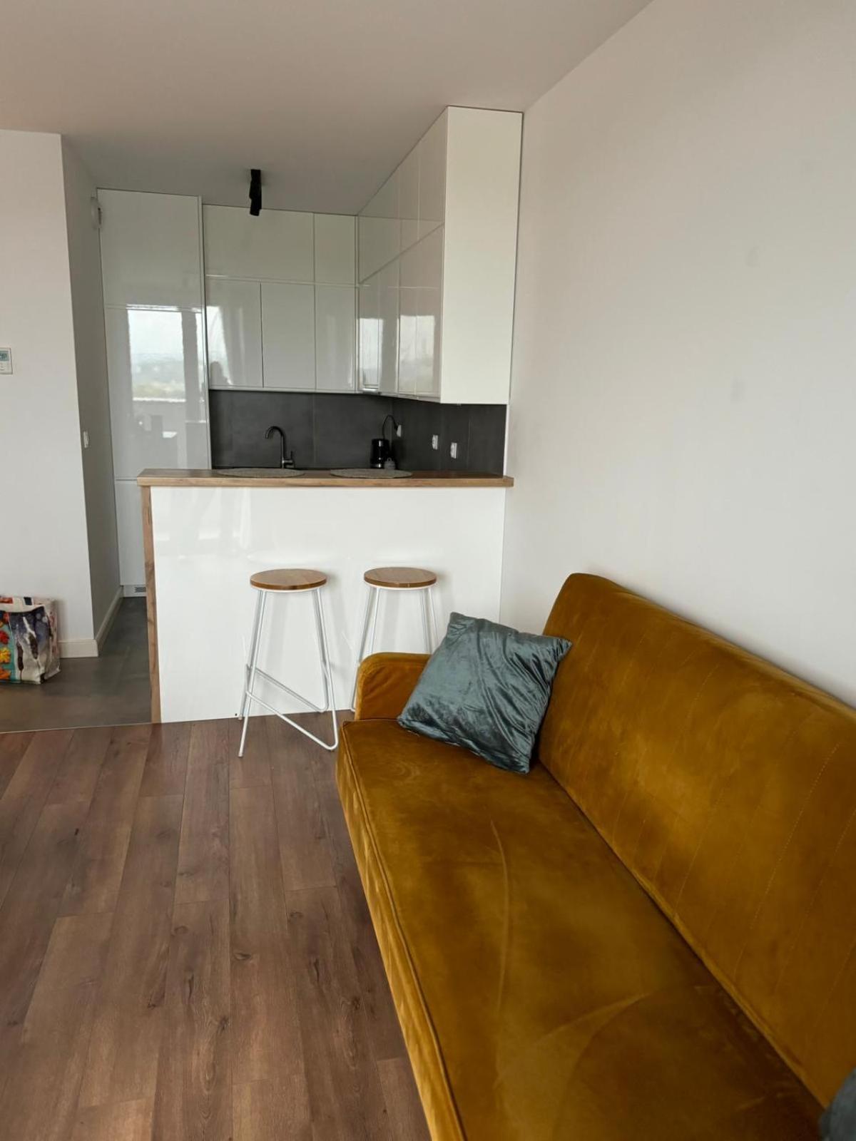Sky Tower Self Check In 1 Bedroom Apartment Rzeszow Exterior photo
